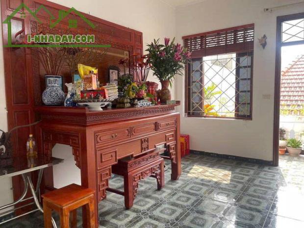(BÁN NHÀ KHU THƯỢNG THANH - LONG BIÊN - 65M CHỈ 5.6 TỶ - VỊ TRÍ ĐẸP NHẤT PHỐ- 300M RA - 3
