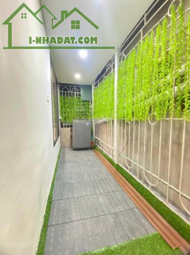 Bán gấp căn hộ 2PN, 2WC full nội thất tại Thi Sách, Hai Bà Trưng, 65m2, giá 4.85 tỷ. LH: - 2