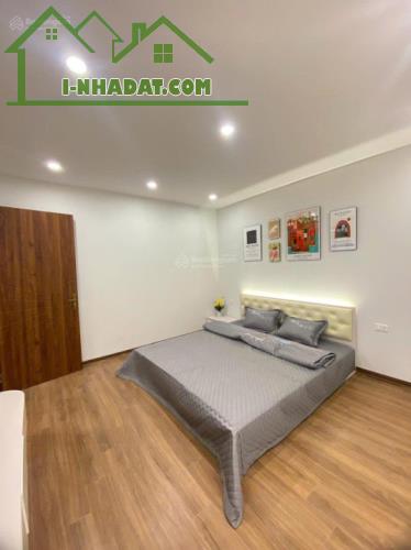 Bán gấp căn hộ 2PN, 2WC full nội thất tại Thi Sách, Hai Bà Trưng, 65m2, giá 4.85 tỷ. LH: - 3