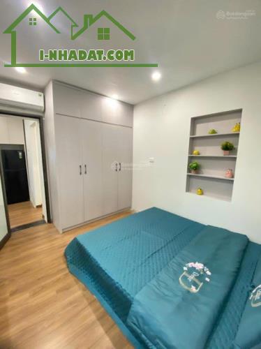 Bán gấp căn hộ 2PN, 2WC full nội thất tại Thi Sách, Hai Bà Trưng, 65m2, giá 4.85 tỷ. LH: - 4