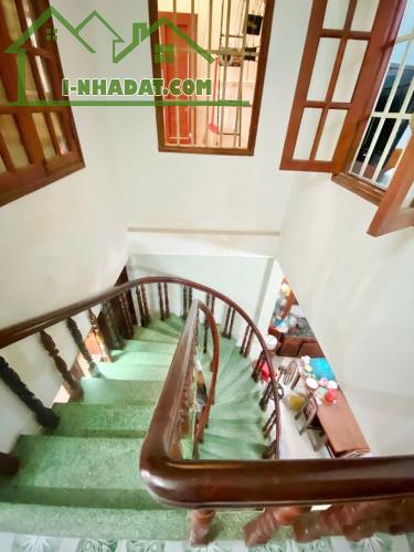 5.7 TỶ - NHÀ HẺM XE TẢI TÂN BÌNH - GẦN SIÊU THỊ EMART - DT 5.5*11M ĐÚC 2 TẤM - 3