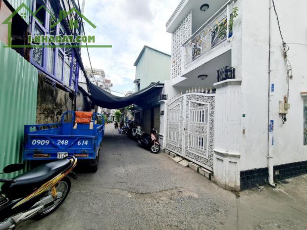 BÁN NHÀ 2 TẦNG, 2 MẶT TIỀN, 45M² – HẺM XE HƠI – GẦN AEON MALL BÌNH TÂN – NHỈNH 3 TỶ - 2