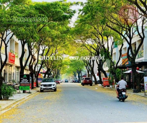 Cắt lỗ CĂN SHOPHOUSE FPT 3 TẦNG 𝐃𝐨𝐚𝐧𝐡 𝐭𝐡𝐮 𝟐𝟎 𝐭.𝐫.𝐢.𝐞̣̂.𝐮/𝐭𝐡𝐚́𝐧𝐠
