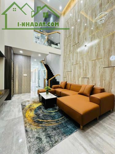 Bán nhà ở mặt tiền đường Lê Hiến Mai, phường Thạnh Mỹ Lợi, quận Thủ Đức, giá 3 tỷ 250 triệ - 1