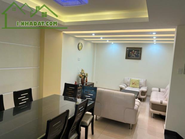 Cho thuê nhà 793/28/1/x Khu Kiều đàm ,Quận 7 dt 5x15m 3 lầu,st - 2