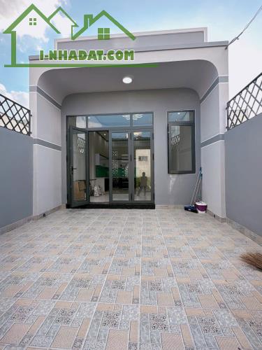 Nhà cấp 4, 2PN, 100,5m2, SHR, Phước Hiệp, Củ Chi, Giá 890 Triệu.