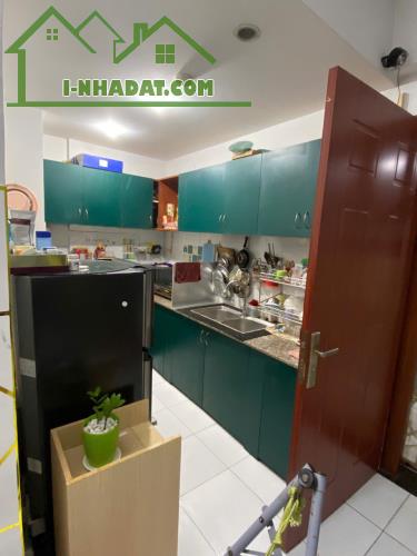 Cần bán căn hộ Sài Gòn Town 60m2, 2 phòng, giá 1 tỷ 750