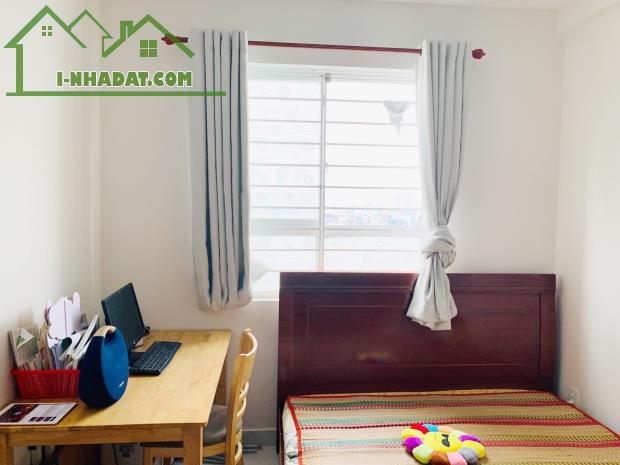 Cần bán căn hộ Sài Gòn Town 60m2, 2 phòng, giá 1 tỷ 750 - 1