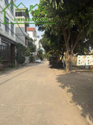 Đất Trâu Quỳ đường oto tránh nhau giá nhỉnh 5 tỷ