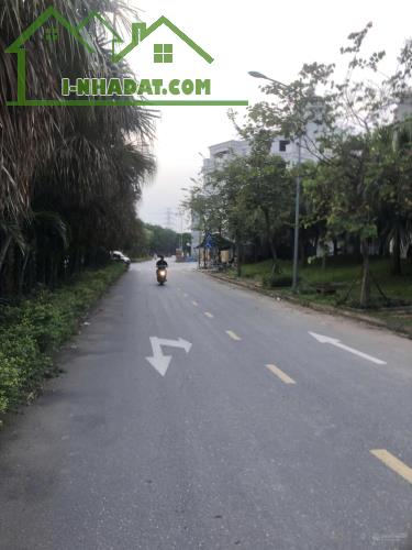 Lô góc 2 thoáng view đồi cọ, kinh doanh tiện ích bạt ngàn . - 2