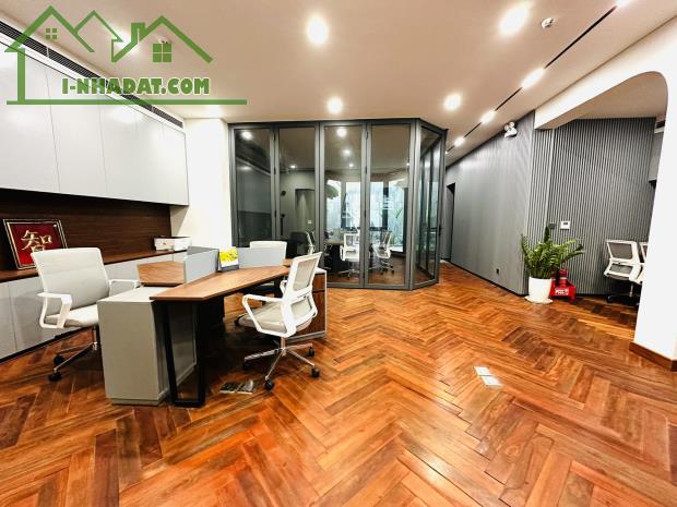 Nhà Nguyễn Văn Ngọc Lô Góc 3 Mặt Thoáng MT 10M 220M2 140 Tỷ Vỉa Hè KD Ô TÔ Tránh - 3