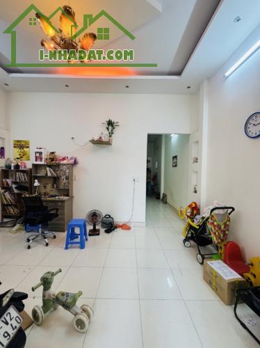 Nhà cấp 4 hẻm xe hơi,đường trải nhựa, 4x25 full thổ, Kha Vạn Cân, Trường Thọ, Thủ Đức - 1