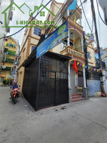 BÁN NHÀ LÔ GÓC - NGÕ Ô TÔ TRÁNH - PHỐ THẠCH BÀN, LONG BIÊN