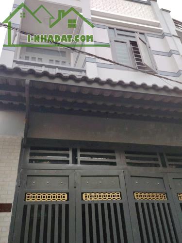 Chủ kẹt tiền cần bán gấp nhà 60M2, Quốc Lộ 50, SR giá 1,5T