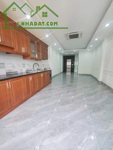 Bán nhà Phạm Văn Đồng, 47m2, phân lô, ô tô, nội thất lung linh,  nhỉnh 8tỷ. - 3