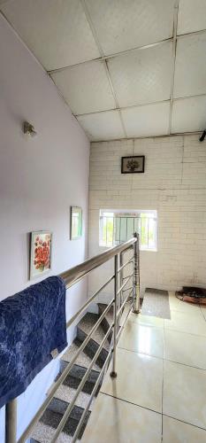 NHÀ ÂU CƠ 35M2 - NGÕ THÔNG TỨ PHÍA - NHỎ TIỀN VỪA MIẾNG - NHÀ ĐẸP Ở LUÔN - CHỈ 1,85 TỶ - 5