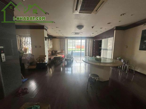 MỘT ĐỜI CHỦ CẦN BÁN NHÀ MẶT TIỀN 5 LẦU AN ĐIỀM P10 Q5 - 2