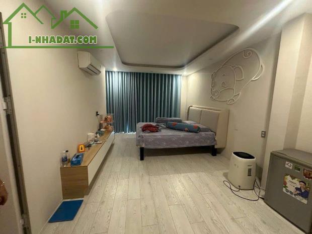MỘT ĐỜI CHỦ CẦN BÁN NHÀ MẶT TIỀN 5 LẦU AN ĐIỀM P10 Q5 - 4
