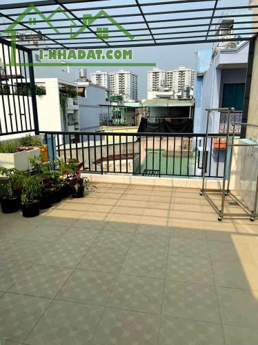 bán nhà HXH Thoại Ngọc Hầu,Tân Phú 38m2,4 tầng,giá chỉ 6.4T - 2