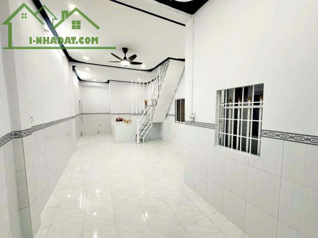 🦋 gấp gấp gấp trả nợ. căn 71m2, 1tỷ50chục ở Thạnh Lộc q12 sổ hồng riêng - 1