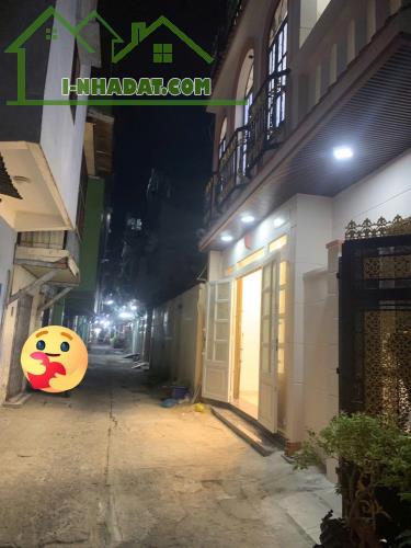 Bán nhà mới đẹp 2 lầu ST vô ở liền, hẻm 4.5m Cư Xá Bình Thới, P8, Q11. Giá 6.9 tỷ TL Huệ - 2