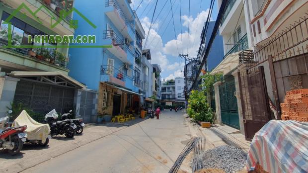 Mặt tiền hẻm 109 Dương Bá Trạc 6x12 chỉ 18 tỷ 5