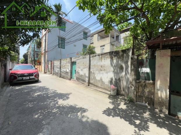 BÁN ĐẤT PHÂN LÔ GIANG BIÊN – 62M2 – MT 5.7M – Ô TÔ NGỦ TRONG ĐẤT – GIÁ 10.1 TỶ - 1