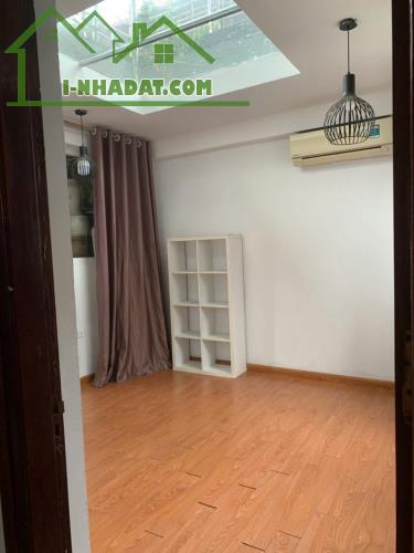 Cho thuê nhà nguyên căn ngõ 360 Xã Đàn, 50m2, 4 tầng, 4 ngủ, 13.5 Triệu KD online, ở gđ - 4
