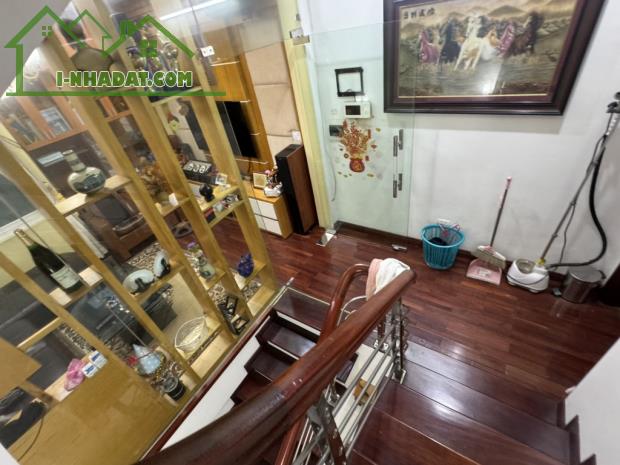 BÁN NHÀ PHỐ TẢN ĐÀ - Ô TÔ QUA NHÀ - TUYẾN PHỐ KINH DOANH TỐT - DÂN CƯ TẤP NẬP - 1