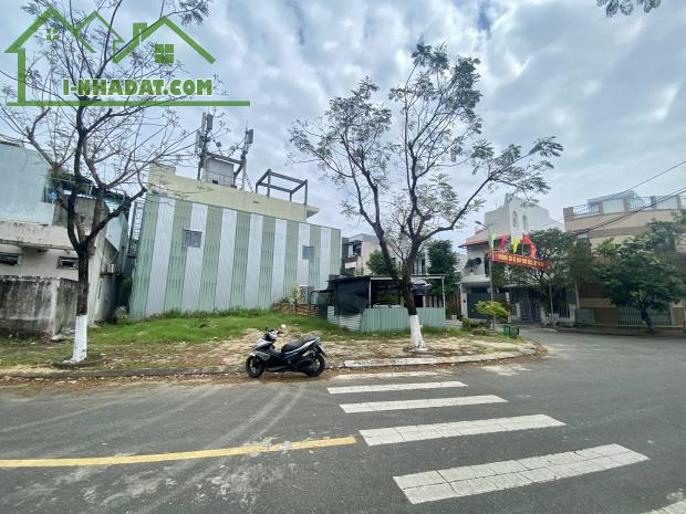 Bán lô góc 2 mặt tiền Khu phố chợ Hoà Hải (Non nước ) giá rẻ nhất thị trường