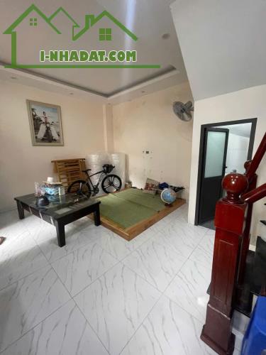Nhà 5 tầng Phan Đình Giót HĐ 35mx 5T, ngõ thông, cách ô tô qua nhà 15m giá 6 tỷ. - 2
