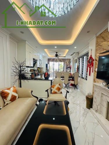 BÁN NHÀ MẶT PHƠ MINH KHAI -HAI BÀ TRƯNG  THANG MÁY KINH  DOANH - 35 TỶ