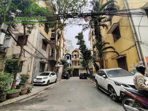BÁN NHÀ 5 TẦNG QUẬN LONG BIÊN, PHÂN LÔ, VỈA HÈ,ÔTÔ TRÁNH, KINH DOANH, FULL NỘI THẤT CƠ BẢN - 1