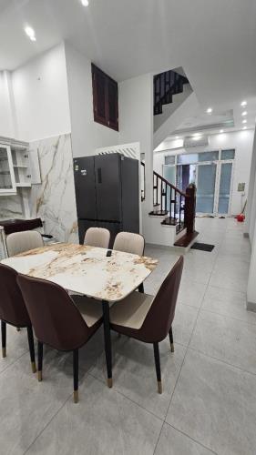 BÁN NHÀ 5 TẦNG QUẬN LONG BIÊN, PHÂN LÔ, VỈA HÈ,ÔTÔ TRÁNH, KINH DOANH, FULL NỘI THẤT CƠ BẢN - 2