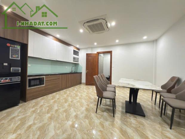 Bán nhà 5 tầng thang máy mặt ngõ phố Thụy Khuê, Tây Hồ, ô tô lùi cửa, ngõ nông, 40m, 11.5 - 4