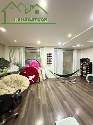 BÁN NHÀ MẶT TIỀN Lê Lăng, Tân Phú 4 tầng 148m2 (6,7x22). Nhà đẹp ở ngay. Giá chỉ 19 tỷ. - 1