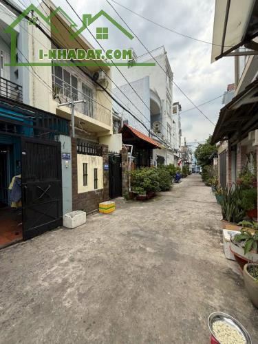 NHÀ GẤP BÁN - GẦN CV LÀNG HOA & CHỢ THẠCH ĐÀ GV - DT ( 5,7 × 14,5 ) - 2 TẦNG CHỈ 4.X TỶ