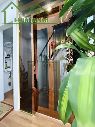 NHÀ 38m 6Tầng- CỰC ĐẸP VIEW HỒ, CÔNG VIÊN VÕ THỊ SÁU-FULL NỘI THẤT - THANG MÁY - 4