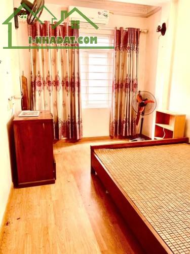 Cho thuê nhà Phố Đại La 5 tầng x 27m2, 3 ngủ, 9 Triệu ở gđ, VP Công ty - 1