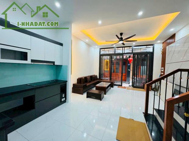 BÁN NHÀ TỐ HỮU HÀ ĐÔNG - MỚI ĐẸP - 02 MẶT THOÁNG - SỔ ĐỎ LÂU DÀI - 1