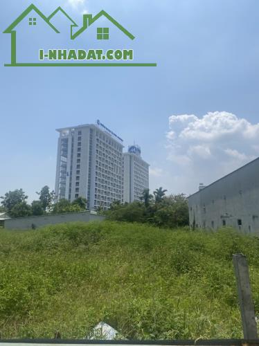 Gấp Bán 605M2 Đất Full Thổ, Ngang 20M, Đường Lã Xuân Oai-Long Trường. Thủ Đức - 1