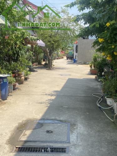 Gấp Bán 605M2 Đất Full Thổ, Ngang 20M, Đường Lã Xuân Oai-Long Trường. Thủ Đức - 2