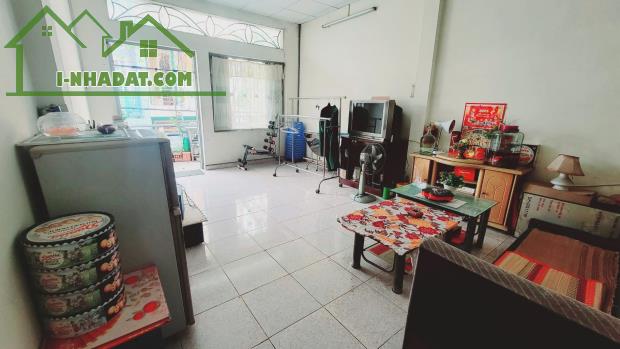 Nhà bán gần sân bay hẻm xe hơi đường Xuân Diệu phường 4, Quận Tân Bình - 1