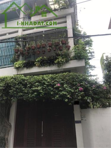 Bán nhà đường Hòa Hưng, Q.10, 108m², 2 tầng, 9,x tỷ