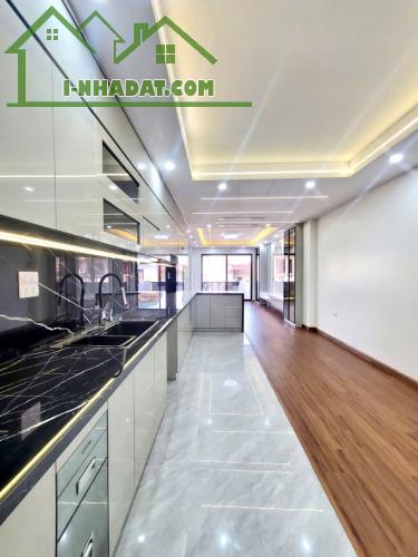 Phân Lô Tam Trinh 65m2x6T  thang máy ô tô kinh doanh vỉa hè rộng ngõ thông tứ tung - 2