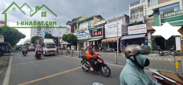 Cho thuê nhà mặt tiền Hòa Bình 72m², 3 Lầu - NGAY CHỢ-SIÊU THỊ - 4