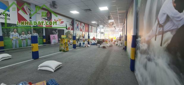 Cho thuê nhà mặt tiền Trần Quang Cơ 180m² - GẦN CHUNG CƯ-NGÃ TƯ BỐN XÃ - 1