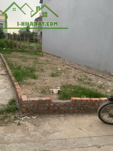 lô góc, ngõ thông, ô tô vào, gần đại lộ võ nguyên giáp, cầu nhât tân