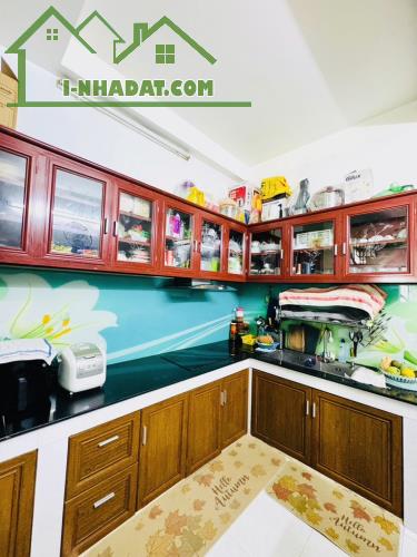 BÁN NHÀ - TÊN LỬA - AEON BÌNH TÂN - 52M2 - HẺM 4M - AN NINH - CHỈ 4.29 TỈ - 4