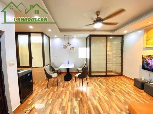 BÁN CHDV: HỒ TÙNG MẬU -CẦU GIẤY. +DT:126M2 X 7T X 7M.MT.